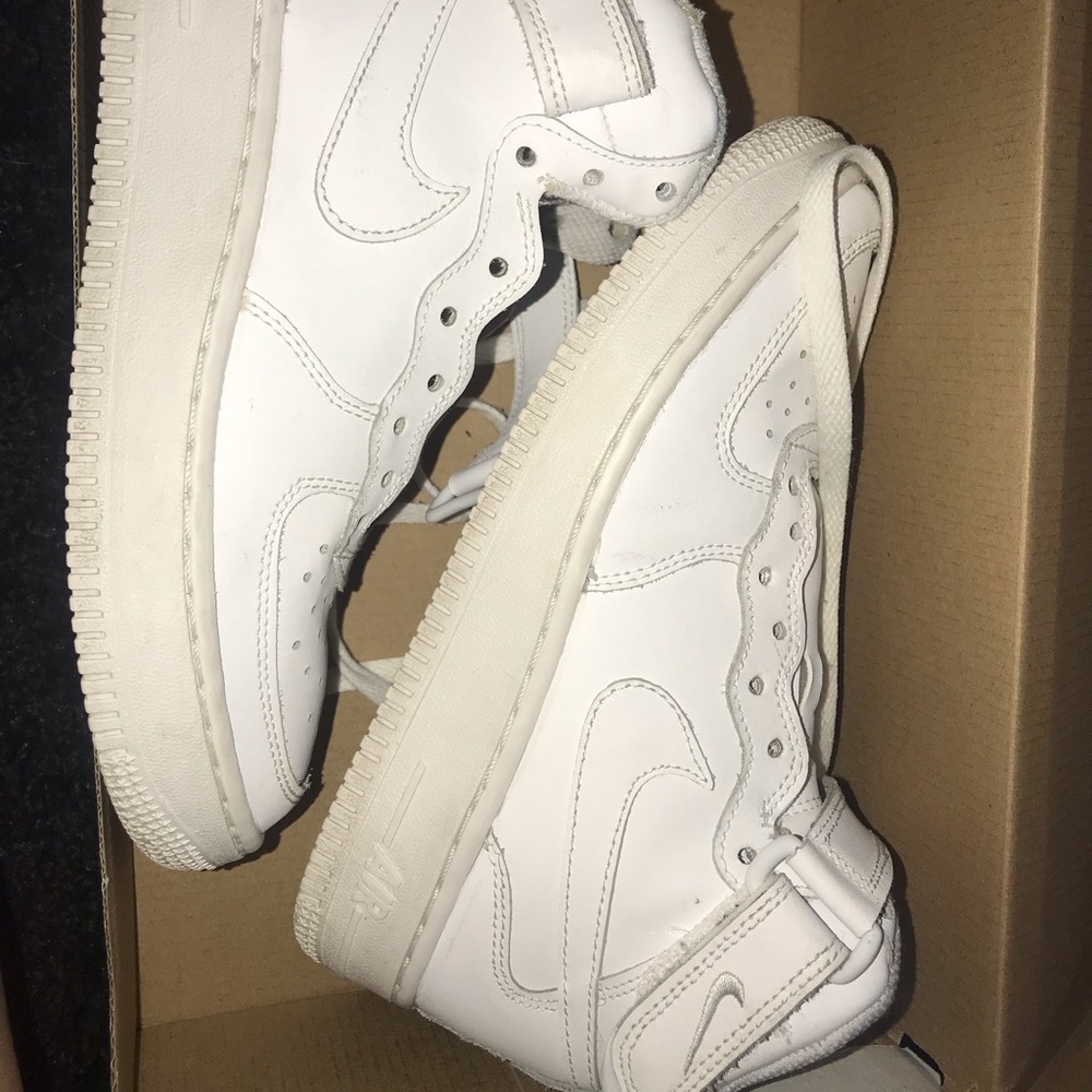 Mid top Air forces